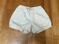 UNIQLO　ショートパンツ　160cm　ベージュ