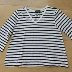週末お値下げ♪ルミノア Vネック ボーダーカットソー 美品
