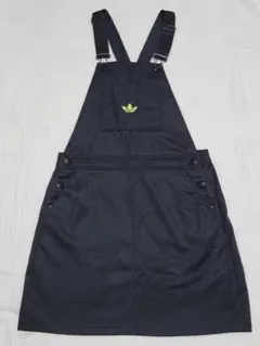アディダスオリジナルス　サロペットスカート
