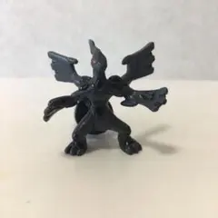ポケモン、ゼクロムフィギュア3cm