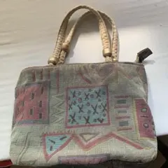 幾何学模様 中型ハンドバッグ