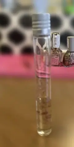 ロクシタン　チェリーブロッサムロールオン香水10ml