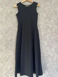 UNIQLO ウルトラストレッチ　エアリズムワンピース S 黒