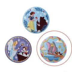 Disney Characters 刺繍缶バッジビスケット ・ダンボ