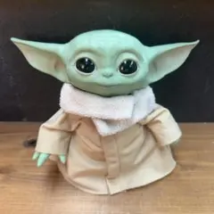 ✨STAR WARS グローグーベビーヨーダマンダロリアン 音声付き確認済み✨