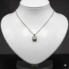 スワロフスキー　SWAROVSKI　ネックレス　アクセサリー　シルバー