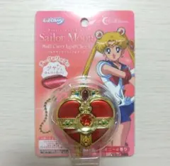 セーラームーン マルチキャリーリップ＆チーク コズミックハートコンパクト