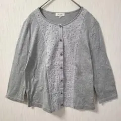 【美品】スキャパ SCAPA 花柄刺繍 カットソー グレー M コットン100%のサムネイル