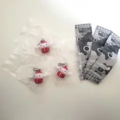 ンリオキャラクターズ　いちごめじるしアクセサリー　シナモロール3体