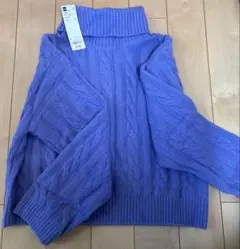 新品　ニット　タートルネック　パープル GU