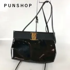 Salvatore Ferragamo サルヴァトーレフェラガモ ヴァラリボン