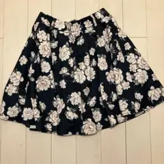 イング花柄スカートM