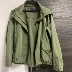 アーバンリサーチ　抹茶色　フード付きアウター