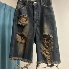 新品　ページボーイ　ヴィンテージ　ダメージ デニム ジーンズ ハーフパンツ　Mのサムネイル
