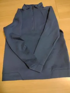 ネイビー ハーフジップ トレーナー