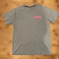 アンダーアーマー　Tシャツ