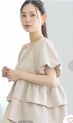 コカ❤️ベージュ ティアードトップス 半袖