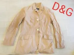 テーラードジャケット