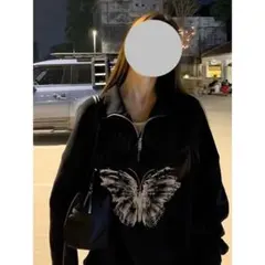 蝶プリント ジッパー付きスウェット 黒