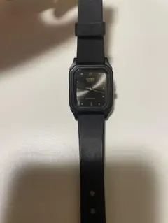 CASIO LQ-142 ブラックラバーバンド　アナログ腕時計 ブラック