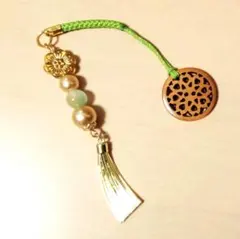 帯飾り 黄花 wood 根付け 和装小物 ハンドメイド 着物