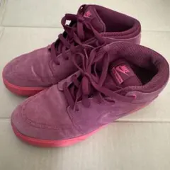 Nike 赤 スニーカー ハイカット