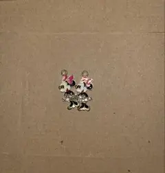 ミニーマウス チャーム 2個セット
