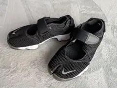 【美品】ナイキ AIR RIFT エアリフトブリーズ 24㎝ 足袋