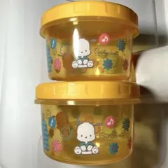 新品未使用2個セット サンリオ ポチャッコ 蓋付き 食品保存容器 クリアオレンジのサムネイル