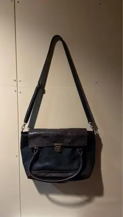 Item thumbnail for item b3042c34-9f4f-4700-b619-22cf31c336c7