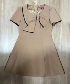 DOLLY GIRL ANNA SUI アナスイ　ワンピース　ベージュのサムネイル