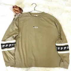 【FILA 】フィラ　ベージュ 袖切り替えTシャツ　オーバーサイズ　Ｌサイズ