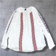 【美品】 GAP チュニック 刺繍入り 長袖 ブラウス ホワイト 透け感あり Lのサムネイル