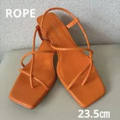 ADAM ET ROPE オレンジ ストラップサンダルのサムネイル
