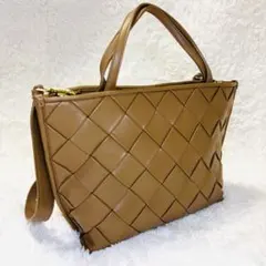 Item thumbnail for item d4822c6b-9809-4b35-86e9-c21534dca095