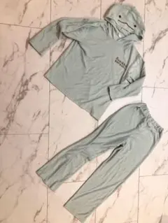 すみっこぐらし★長袖パジャマ★サイズ140★水色★とかげ★