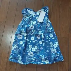 新品 petit main タック衿花柄ワンピース 80cmのサムネイル