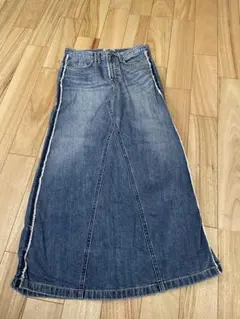 ぶ*ん様 Moname デニム ロングスカート カットオフのサムネイル