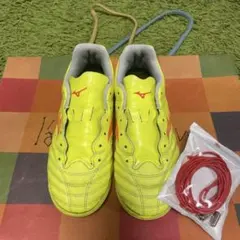 キッズ★ミズノモナルシーダ黄色23トレーニングシューズジュニアサッカーのサムネイル