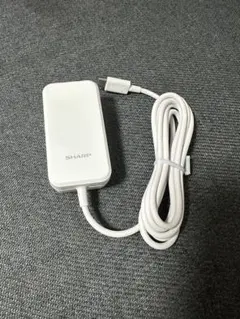 電源アダプター