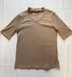 INGNI ベージュ Vネック 半袖Tシャツ トップス　Mサイズ