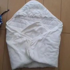 ホワイトコットンブランケット 　おくるみ　退院着　出産　お宮参り　赤ちゃん本舗