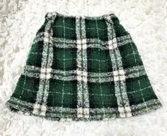 110サイズ　緑✖️白のチェック柄フレアスカート♡ 秋、冬服　女の子