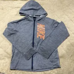 NIKE DRI-FIT フード付きパーカー グレー