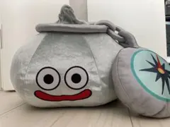 スライム型ぬいぐるみとコンパス