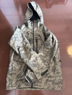 Burton GORE-TEX 迷彩柄 スノーボードウェア L