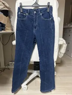 FURFUR デニムパンツ インディゴブルーのサムネイル