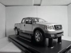 Ford F-150 FX4 オフロード 1/18 ミニカー(8) - メルカリ