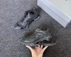 BALENCIAGA xpander 42のサムネイル