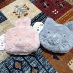 新品　ウサギとネコのファスナー付きポーチ　２個セット